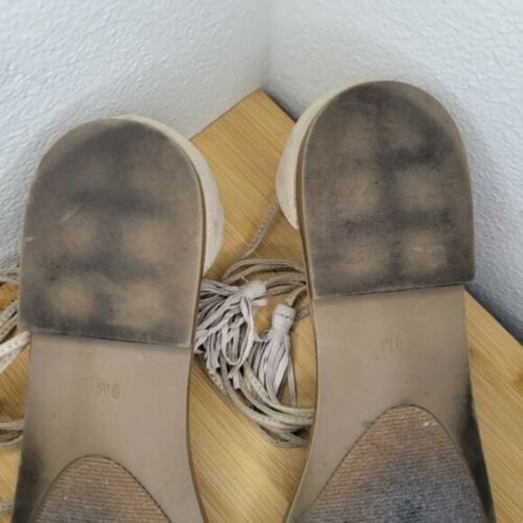 Steve Madden "Alaine" Fringe Flat Sandals Size 9 Beige Wrap Tie Leather Boho - Picture 7 of 8